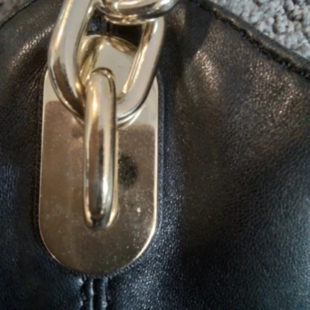Michael Kors Vintage Soft Leather Hobo Shoulder Bag Black & Gold Hardware